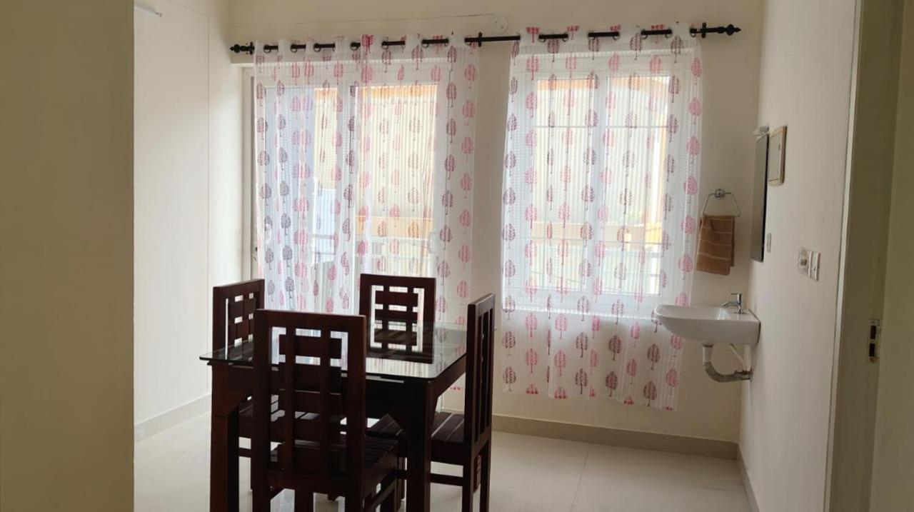 Hobiz Serviced Apartments Chalakuzhy Nr Medical College Trivandrum Thiruvananthapuram Esterno foto
